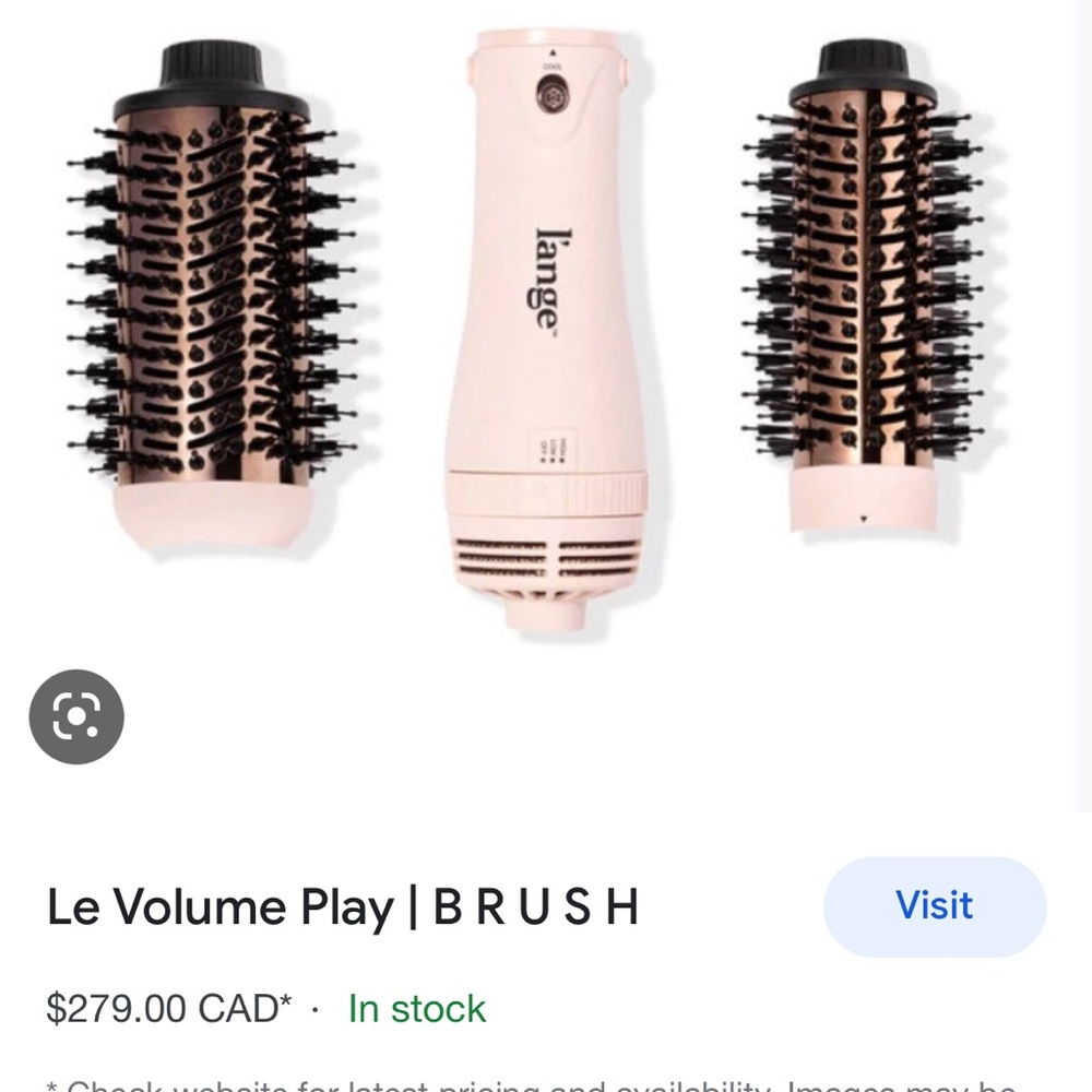 EUC L’ange LE Volume PLAY comes with two interchangeable attachments